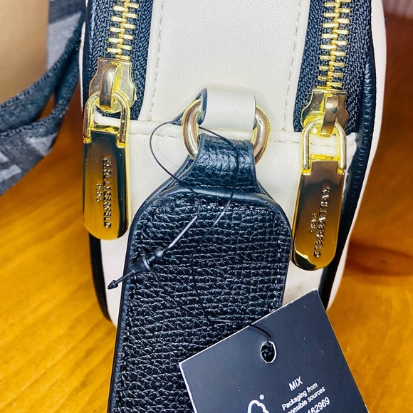 ๐ SALE ๐ NEW! Karl Lagerfeld Paris Beige Maybelle Double Zip Choupette Bag - Picture 10 of 17